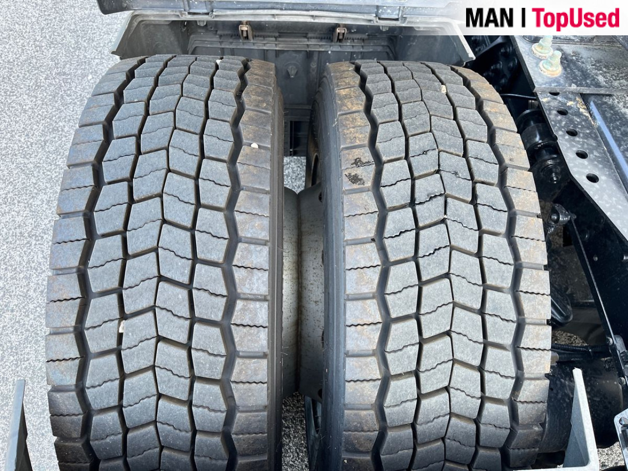 MAN TGX 18.510 4x2 LL SA Euro6 Retarder Klima ZV - Tractor: foto 3 MAN TGX 18.510 4x2 LL SA Euro6 Retarder Klima ZV - Tractor: foto 3