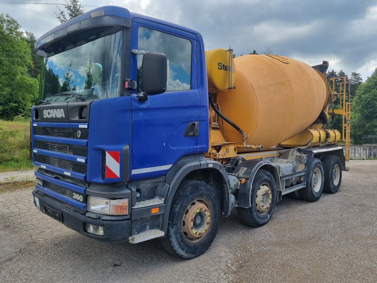 SCANIA R 124 CB8X4HZ 360 mixer - Camião betoneira: foto 1 SCANIA R 124 CB8X4HZ 360 mixer - Camião betoneira: foto 1