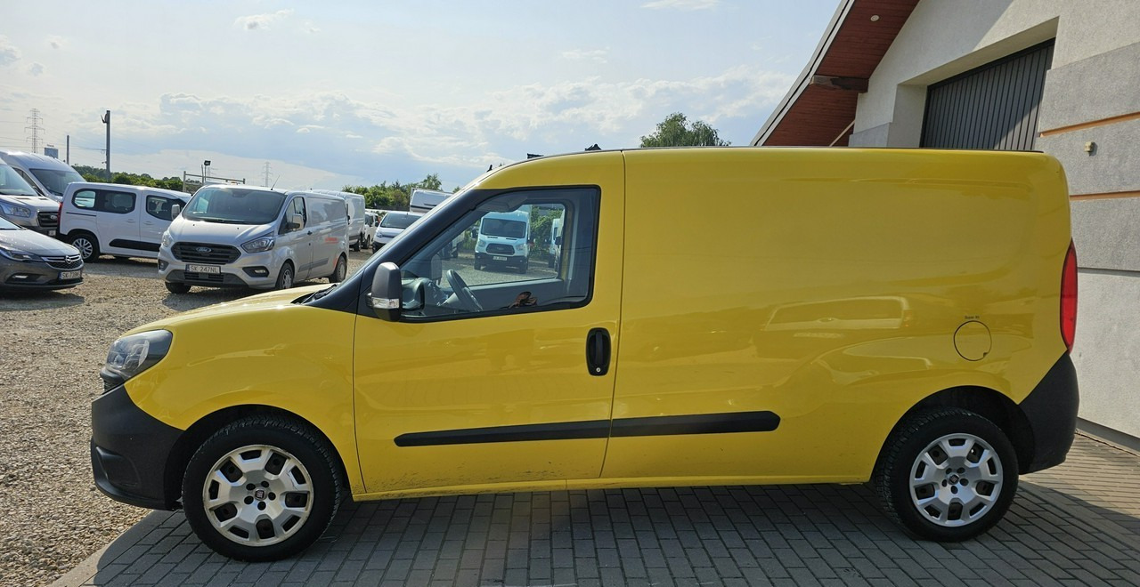 Fiat Doblo jeden właściciel *wersja long* l2h1 - Furgão: foto 4 Fiat Doblo jeden właściciel *wersja long* l2h1 - Furgão: foto 4