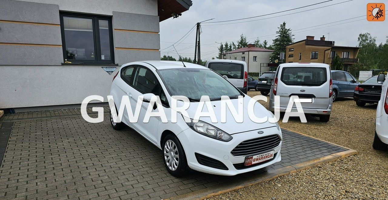 Ford Fiesta VIII Ford Fiesta 1,3 pb * ładna* - Automóvel: foto 1 Ford Fiesta VIII Ford Fiesta 1,3 pb * ładna* - Automóvel: foto 1