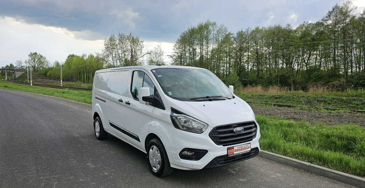 Ford Transit Transit Custom Ford Transit Custom long bardzo ładny egzemplarz - Furgão: foto 4 Ford Transit Transit Custom Ford Transit Custom long bardzo ładny egzemplarz - Furgão: foto 4