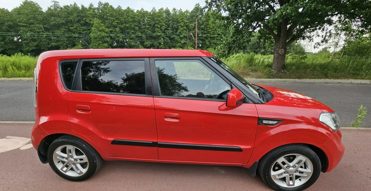 Kia Soul klima*alufelgi**** - Automóvel: foto 4 Kia Soul klima*alufelgi**** - Automóvel: foto 4