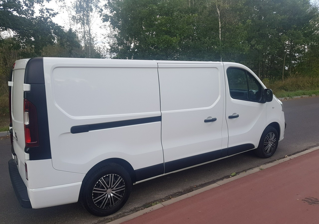 Opel Vivaro krajowy *jeden właściciel * - Furgão: foto 5 Opel Vivaro krajowy *jeden właściciel * - Furgão: foto 5