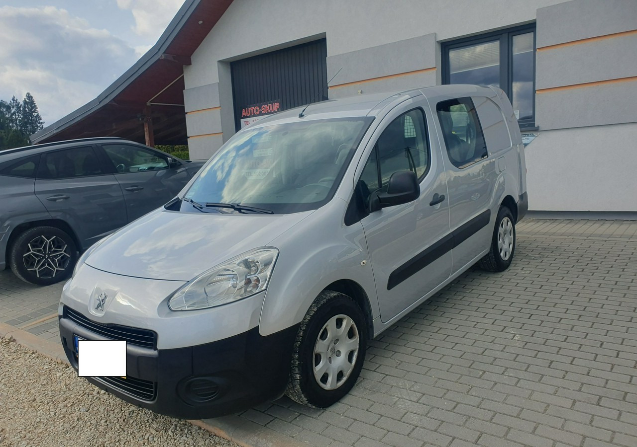 Peugeot Partner long *2 lub 5 osobowy *klima* gruau* - Furgão: foto 2 Peugeot Partner long *2 lub 5 osobowy *klima* gruau* - Furgão: foto 2