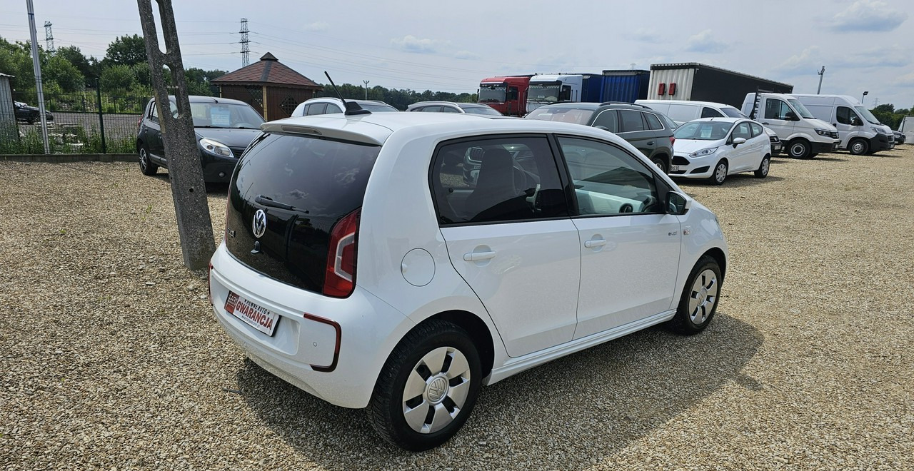 Volkswagen up! e-up * bardzo ładny i oszczędny - Automóvel: foto 4 Volkswagen up! e-up * bardzo ładny i oszczędny - Automóvel: foto 4