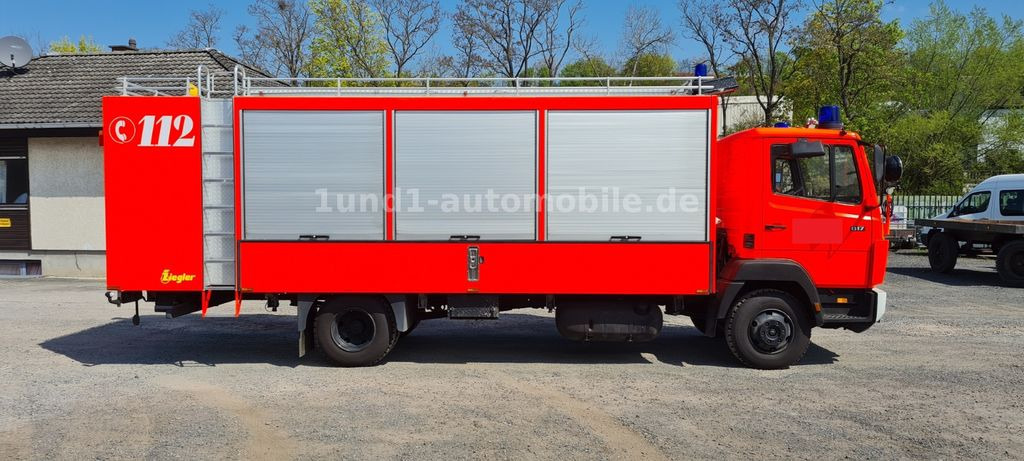 Mercedes-Benz 817 Feuerwehr GWG Nur 9.650 orig. Km 817 Feuerwehr GWG Nur 9.650 orig. Km - Carro de bombeiro: foto 5 Mercedes-Benz 817 Feuerwehr GWG Nur 9.650 orig. Km 817 Feuerwehr GWG Nur 9.650 orig. Km - Carro de bombeiro: foto 5