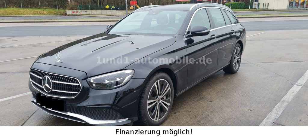 Mercedes-Benz E 400 dT 4Matic Avant LED 9G-Tronic MBUX Widescreen E 400 dT 4Matic Avant LED 9G-Tronic MBUX Widescreen - Automóvel: foto 4 Mercedes-Benz E 400 dT 4Matic Avant LED 9G-Tronic MBUX Widescreen E 400 dT 4Matic Avant LED 9G-Tronic MBUX Widescreen - Automóvel: foto 4
