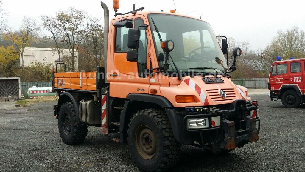 Mercedes-Benz Unimog U 300 Kipper Zugmaschine Kommunalhydraulik U 500 400 U 300 Kipper Zugmaschine Kommunalhydraulik U 500 400 - Veículo municipal/ Especial: foto 2 Mercedes-Benz Unimog U 300 Kipper Zugmaschine Kommunalhydraulik U 500 400 U 300 Kipper Zugmaschine Kommunalhydraulik U 500 400 - Veículo municipal/ Especial: foto 2