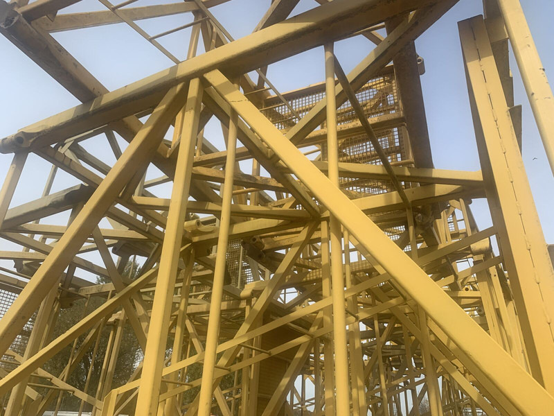 Liebherr 120HC - Guindaste de torre: foto 3 Liebherr 120HC - Guindaste de torre: foto 3