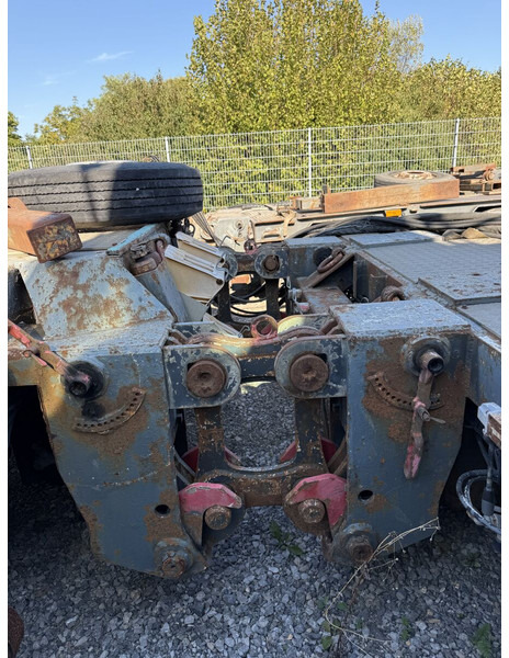 Liebherr 80km/h axeles 32K 35K 42K 50K 63K 71K 81K - Guindaste de torre: foto 2 Liebherr 80km/h axeles 32K 35K 42K 50K 63K 71K 81K - Guindaste de torre: foto 2