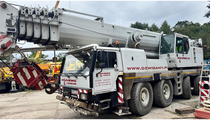 Liebherr LTM 1090/2 52m + 19m - Grua todo o terreno: foto 4 Liebherr LTM 1090/2 52m + 19m - Grua todo o terreno: foto 4