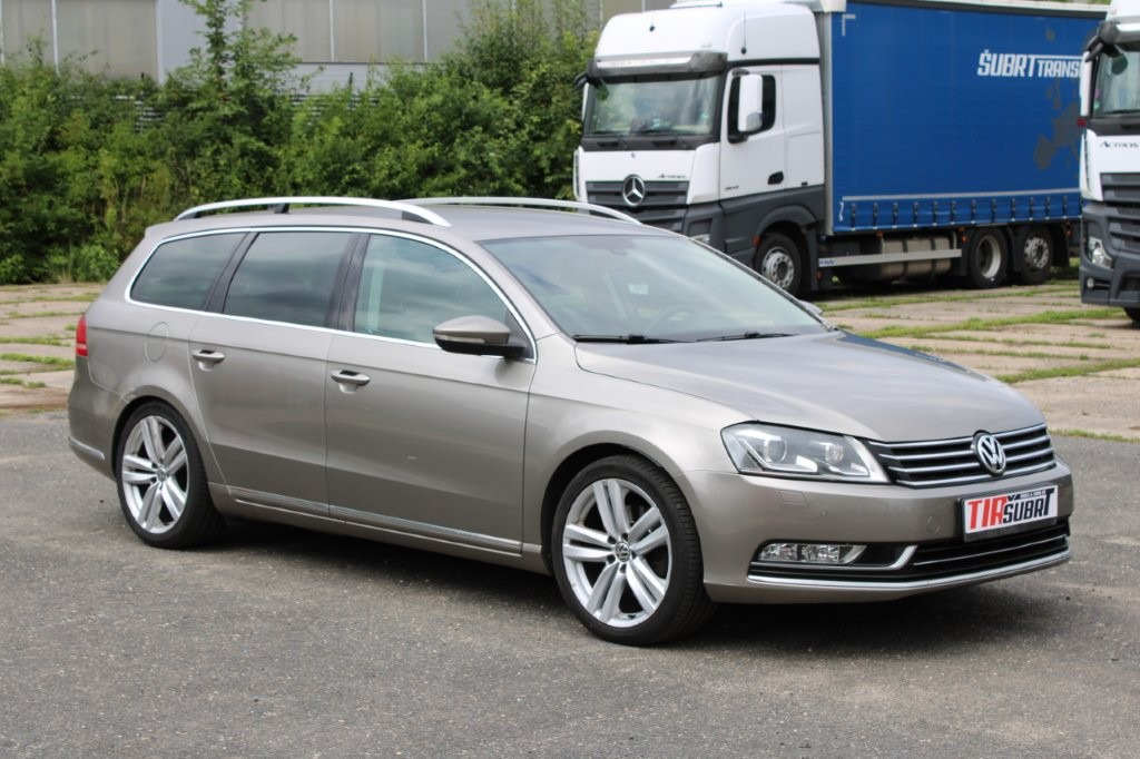 Volkswagen Passat Variant, 2.0TDI (není možný odpočet DPH) - Carrinha: foto 1 Volkswagen Passat Variant, 2.0TDI (není možný odpočet DPH) - Carrinha: foto 1