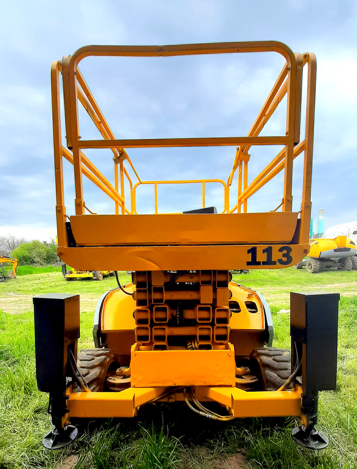 HAULOTTE Compact 12 DX - Plataforma de Tijera/ Plataforma de tesoura: foto 1 HAULOTTE Compact 12 DX - Plataforma de Tijera/ Plataforma de tesoura: foto 1