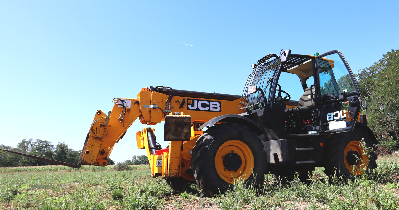 JCB 540-140 - Pá carregadora telescópica: foto 1 JCB 540-140 - Pá carregadora telescópica: foto 1