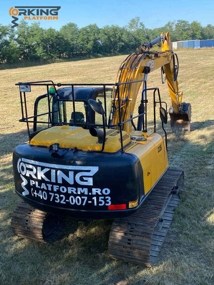 JCB JS131LC - Escavadeira: foto 5 JCB JS131LC - Escavadeira: foto 5