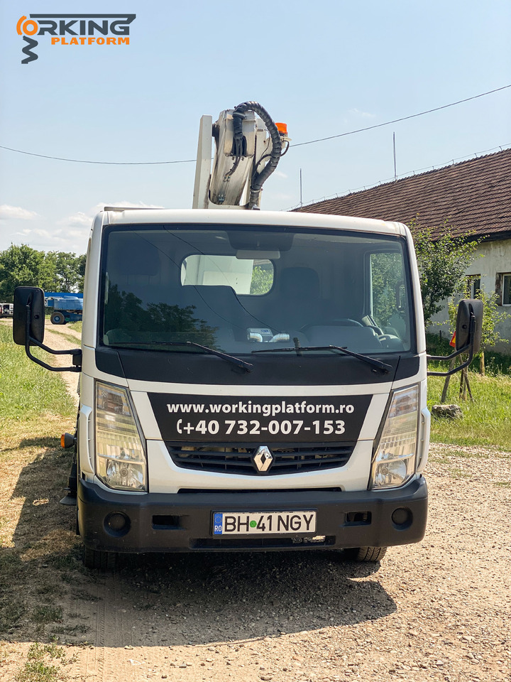 MULTITEL MT 182 DS - Caminhão com plataforma aérea: foto 2 MULTITEL MT 182 DS - Caminhão com plataforma aérea: foto 2