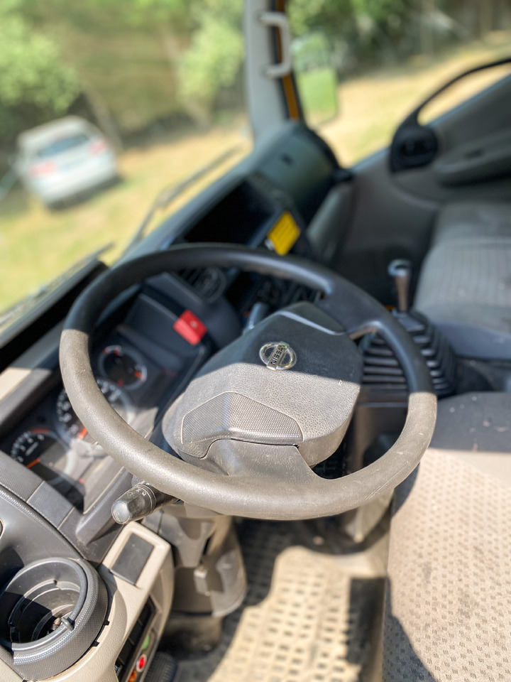 MULTITEL MT182AZ - Caminhão com plataforma aérea: foto 3 MULTITEL MT182AZ - Caminhão com plataforma aérea: foto 3