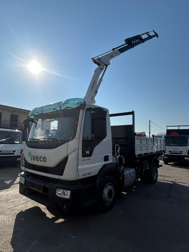 IVECO EUROCARGO 140-250 - Camião grua, Camião basculante: foto 1 IVECO EUROCARGO 140-250 - Camião grua, Camião basculante: foto 1