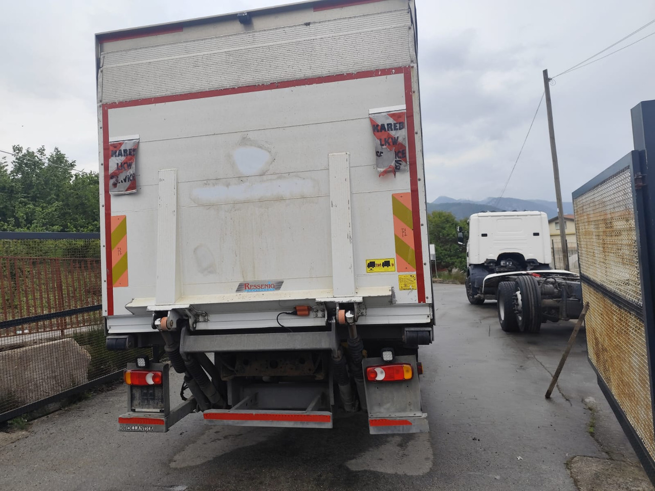 IVECO EUROCARGO 160-280 - Camião furgão, Camião grua: foto 3 IVECO EUROCARGO 160-280 - Camião furgão, Camião grua: foto 3