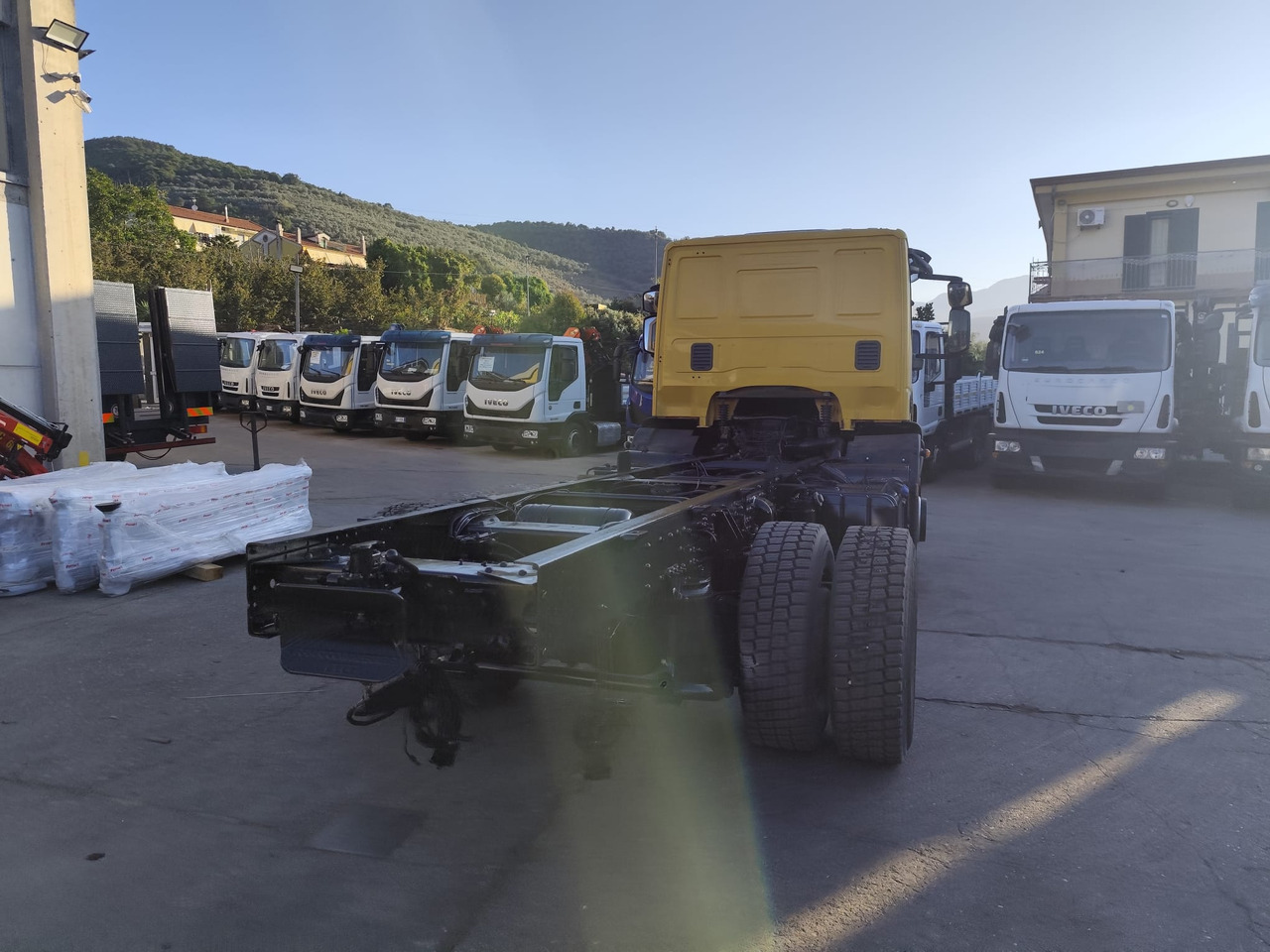 Camião chassi IVECO EUROCARGO 160E30: foto 21