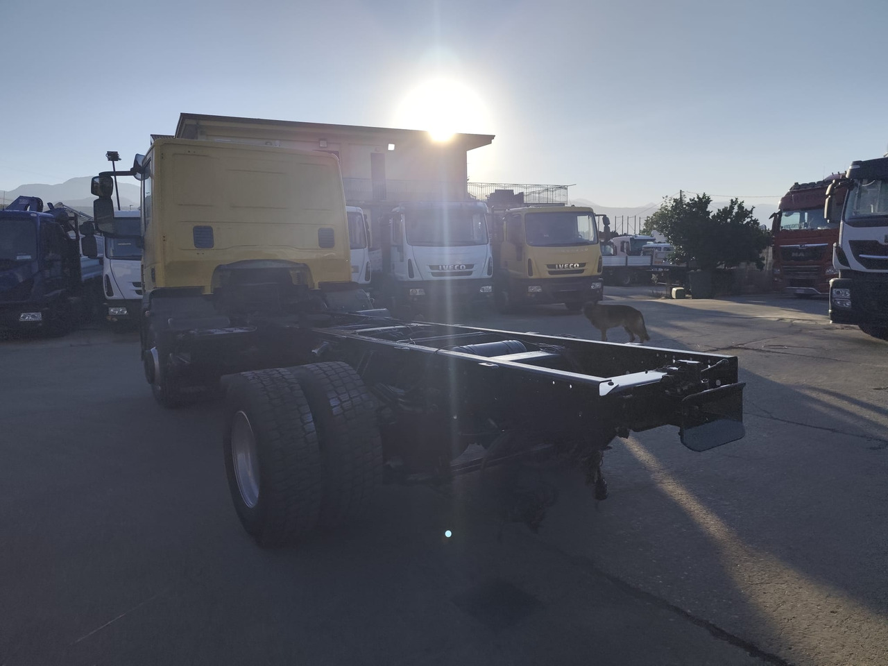 Camião chassi IVECO EUROCARGO 160E30: foto 18
