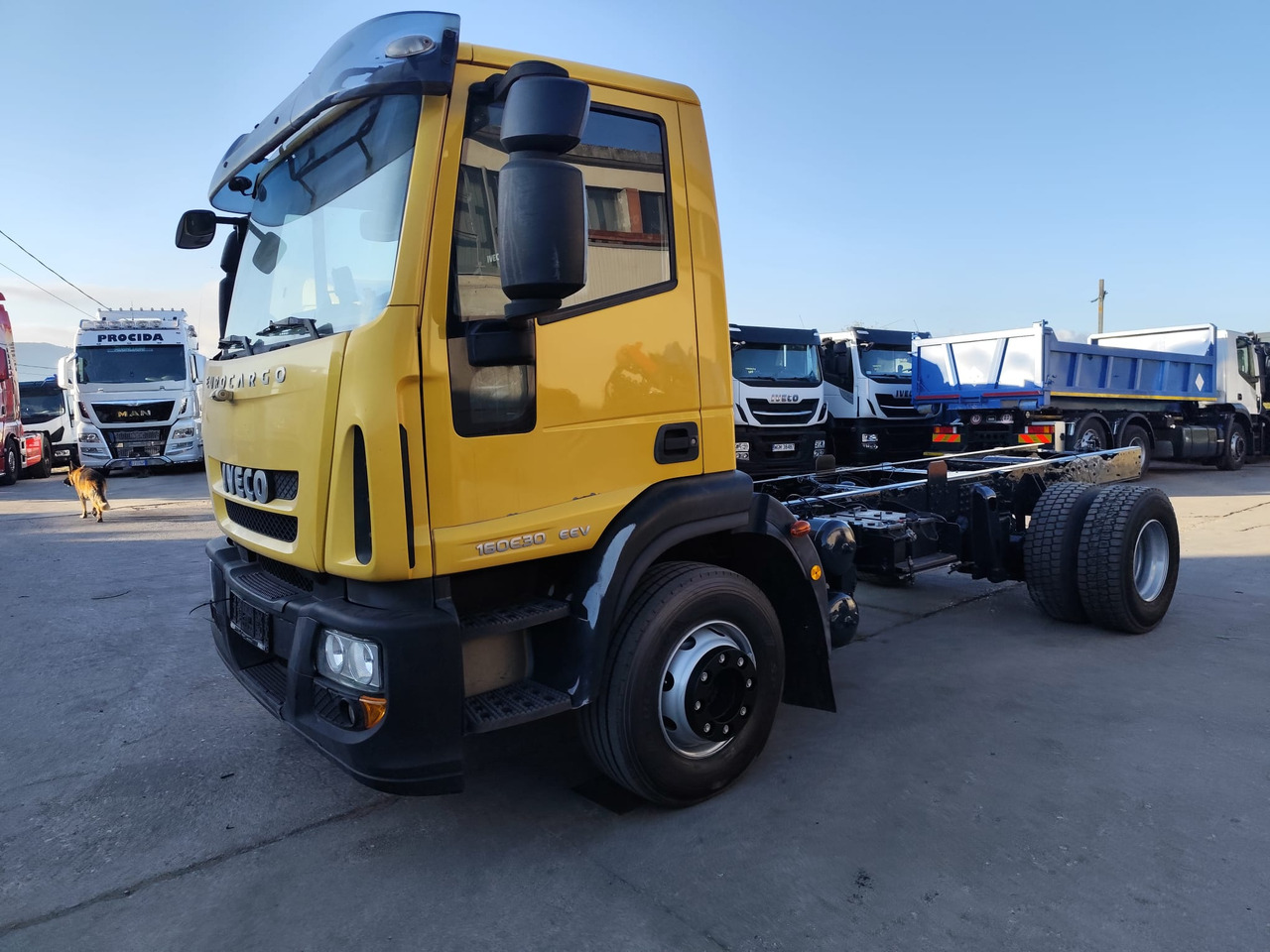 Camião chassi IVECO EUROCARGO 160E30: foto 13