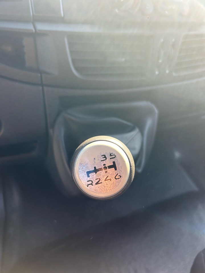 IVECO EUROCARGO 80-190 - Camião chassi: foto 5 IVECO EUROCARGO 80-190 - Camião chassi: foto 5