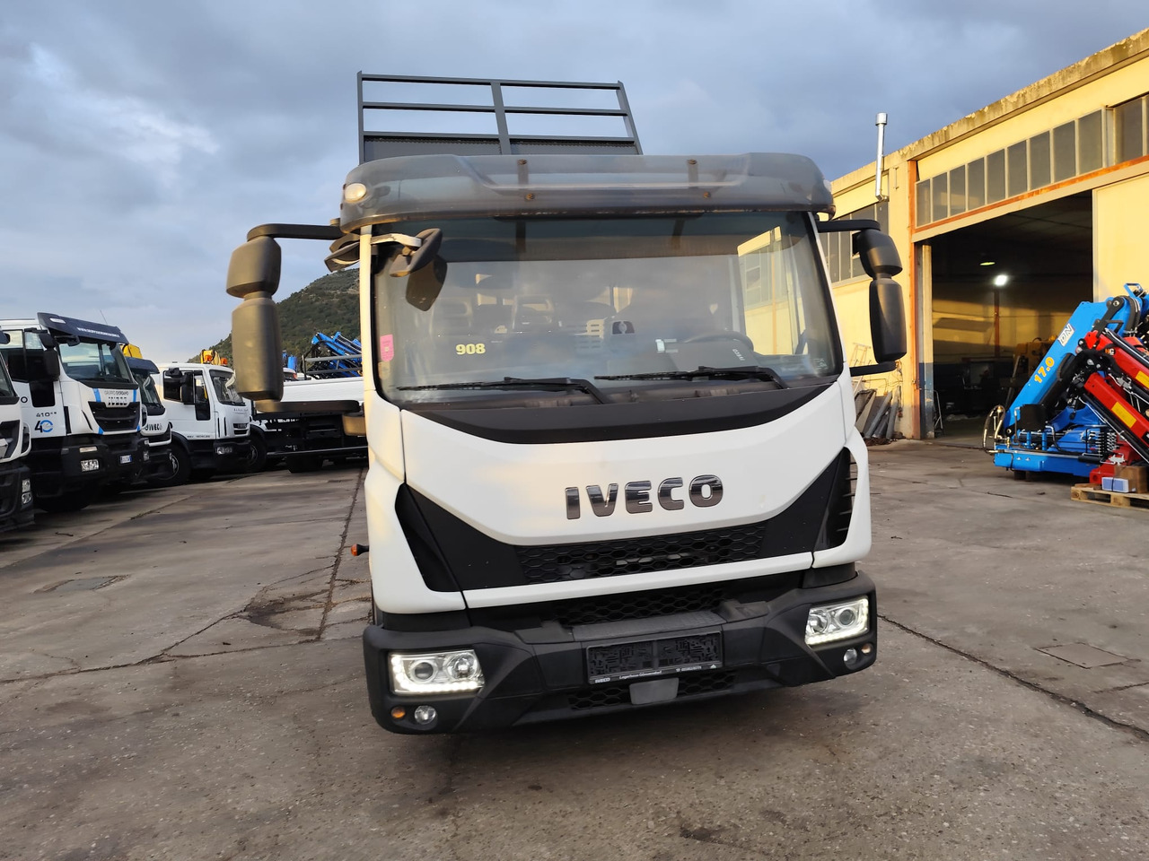 Camião grua, Camião basculante IVECO EUROCARGO 80-210: foto 13