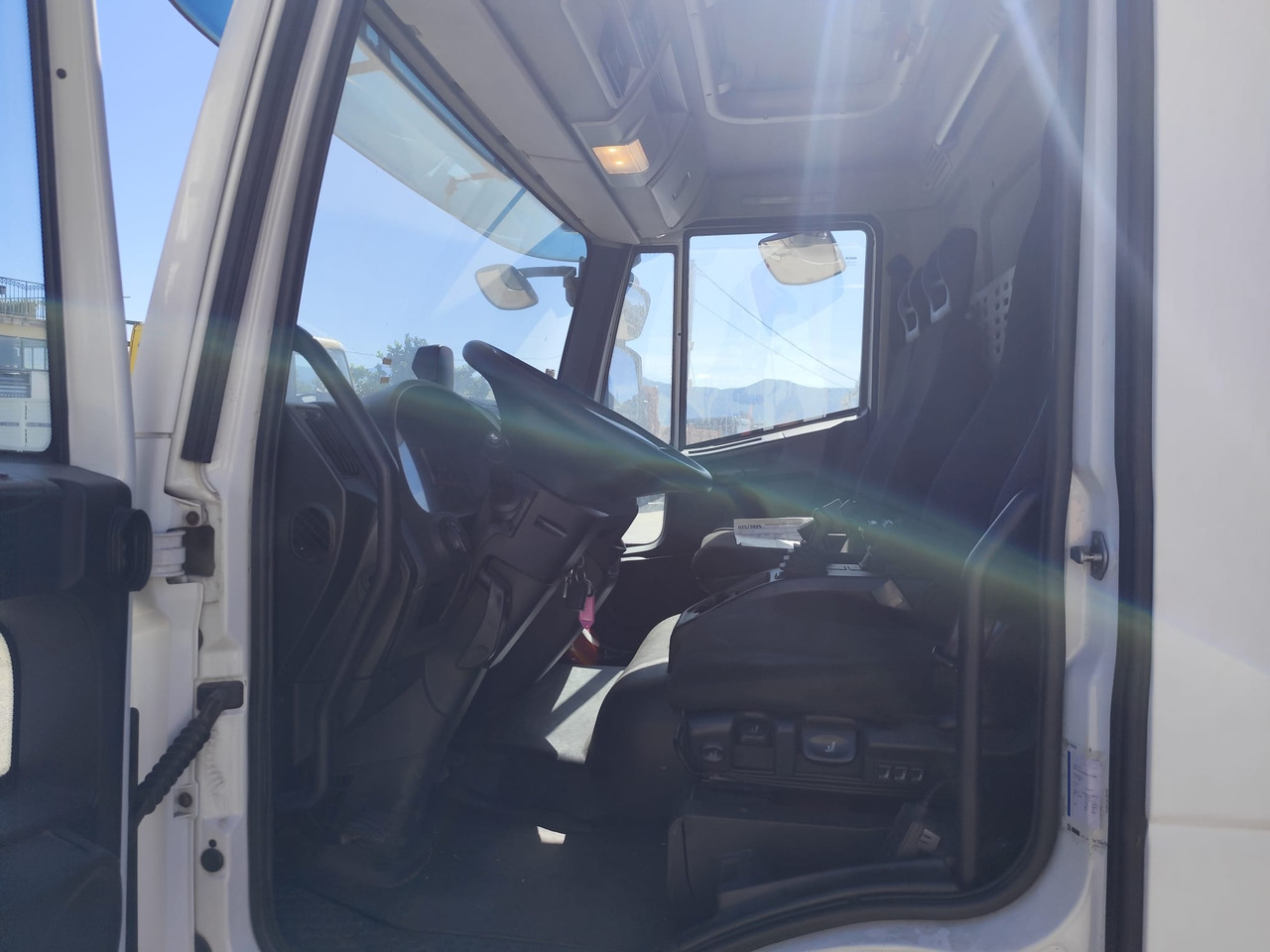 Camião grua, Camião basculante IVECO EUROCARGO 80-210: foto 43 Camião grua, Camião basculante IVECO EUROCARGO 80-210: foto 43