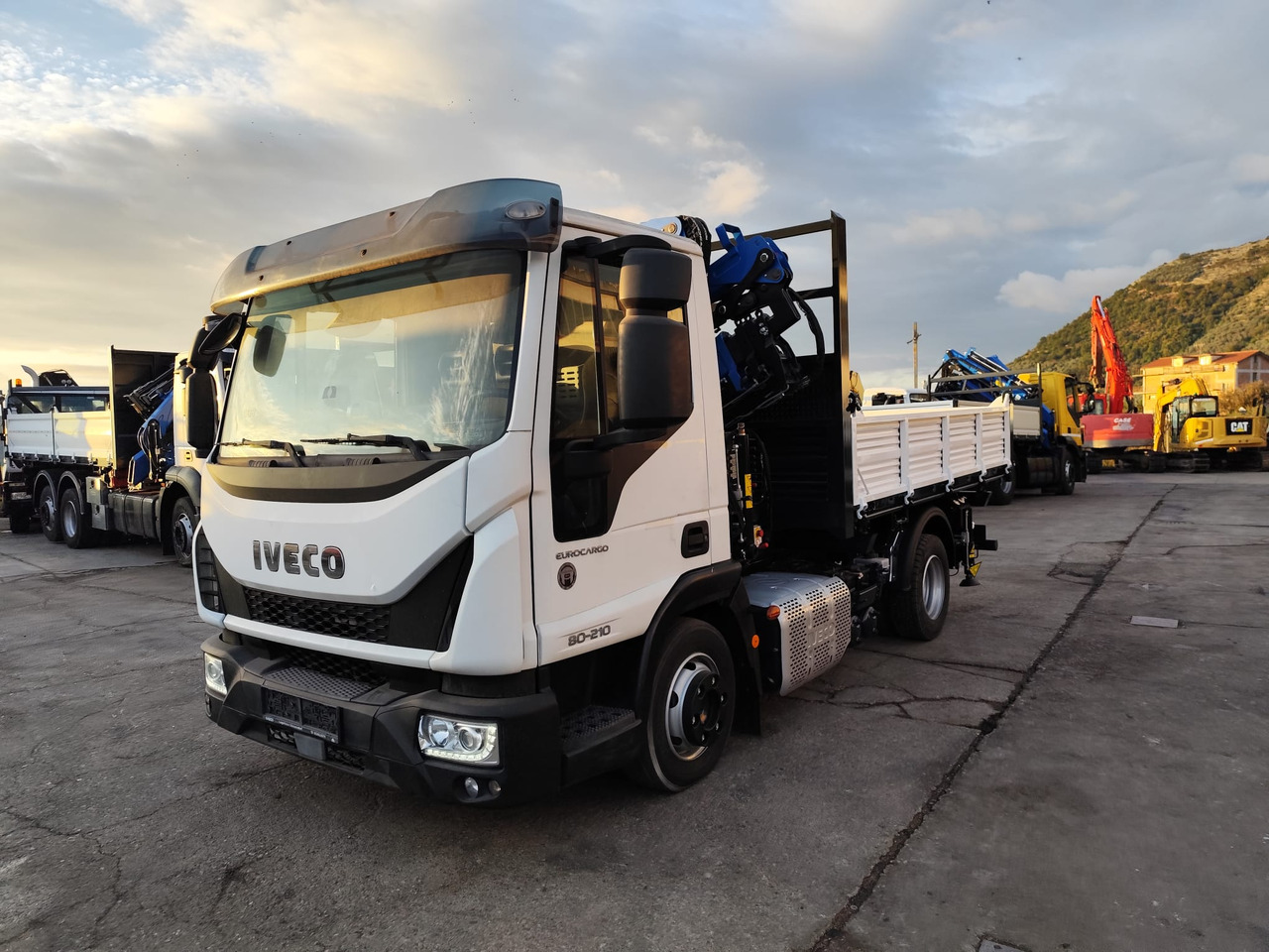 Camião grua, Camião basculante IVECO EUROCARGO 80-210: foto 37