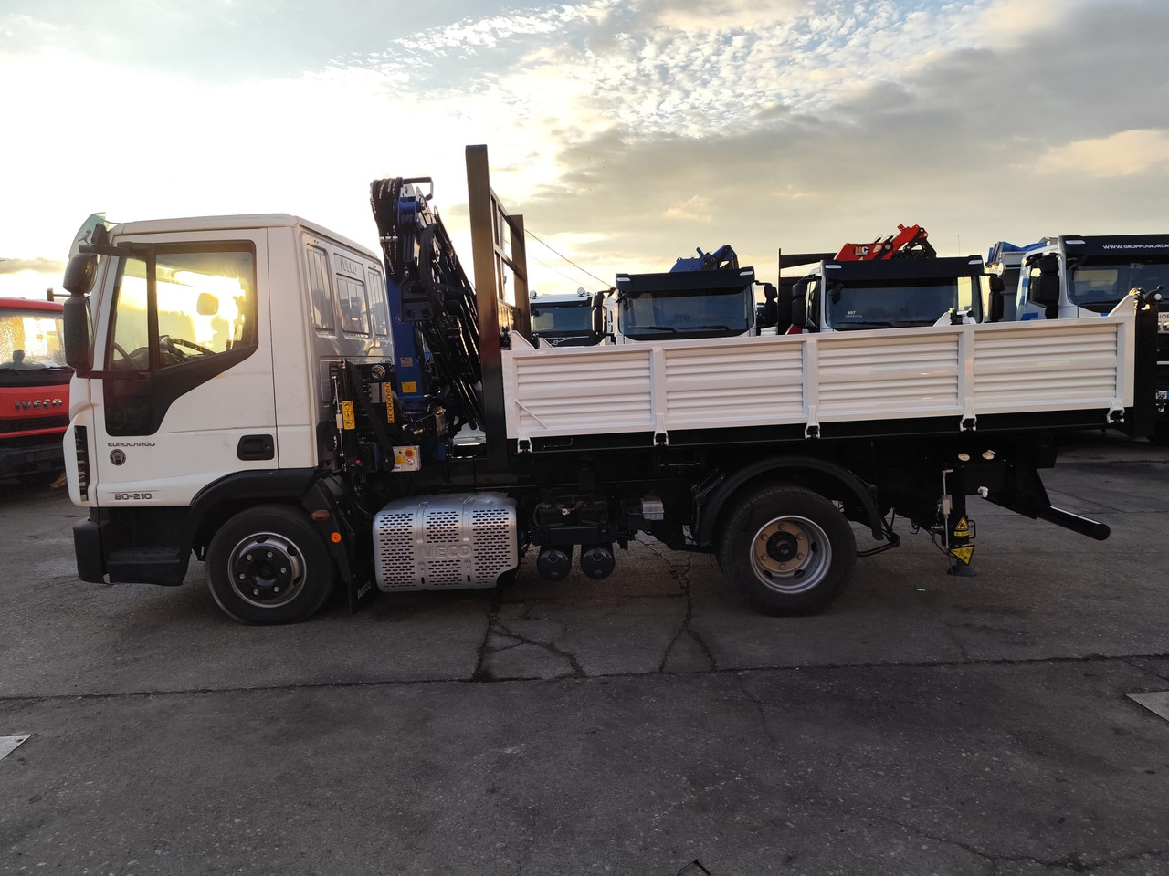 Camião grua, Camião basculante IVECO EUROCARGO 80-210: foto 38