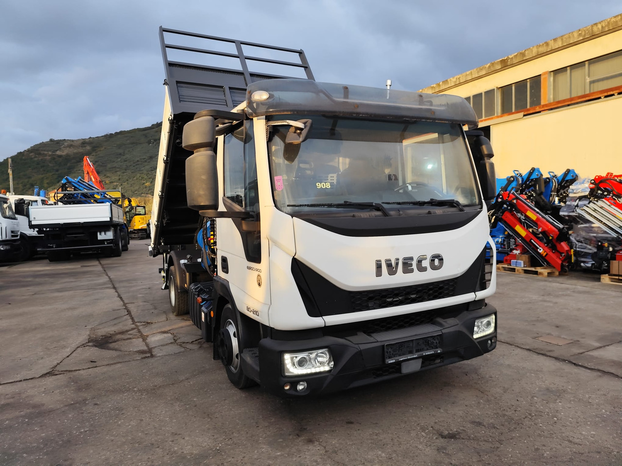 Camião grua, Camião basculante IVECO EUROCARGO 80-210: foto 15