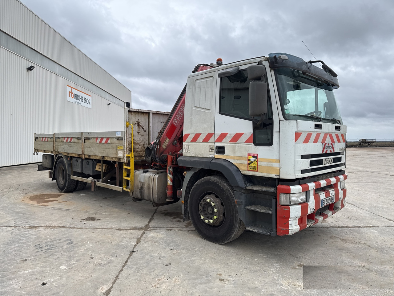 IVECO EUROTECH CURSOR 190E24 - Camião grua: foto 3 IVECO EUROTECH CURSOR 190E24 - Camião grua: foto 3