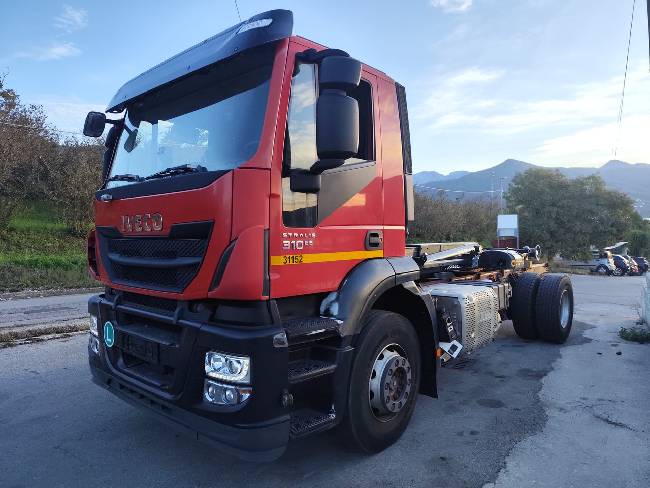 IVECO STRALIS 190S31 - Camião polibenne: foto 1 IVECO STRALIS 190S31 - Camião polibenne: foto 1