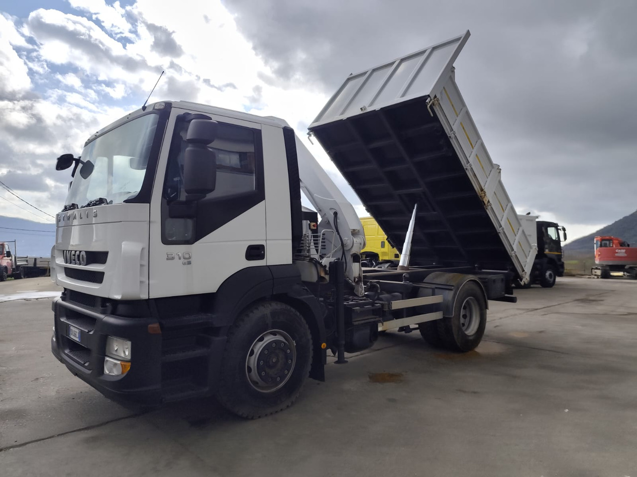 Camião grua IVECO STRALIS AD 190S31P: foto 18