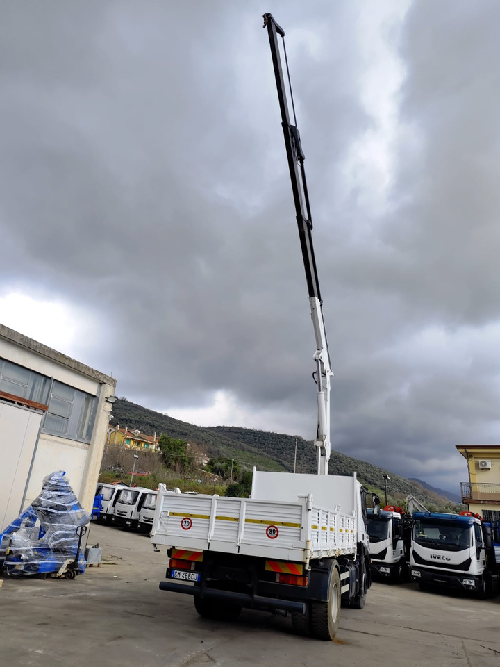 Camião grua IVECO STRALIS AD 190S31P: foto 42