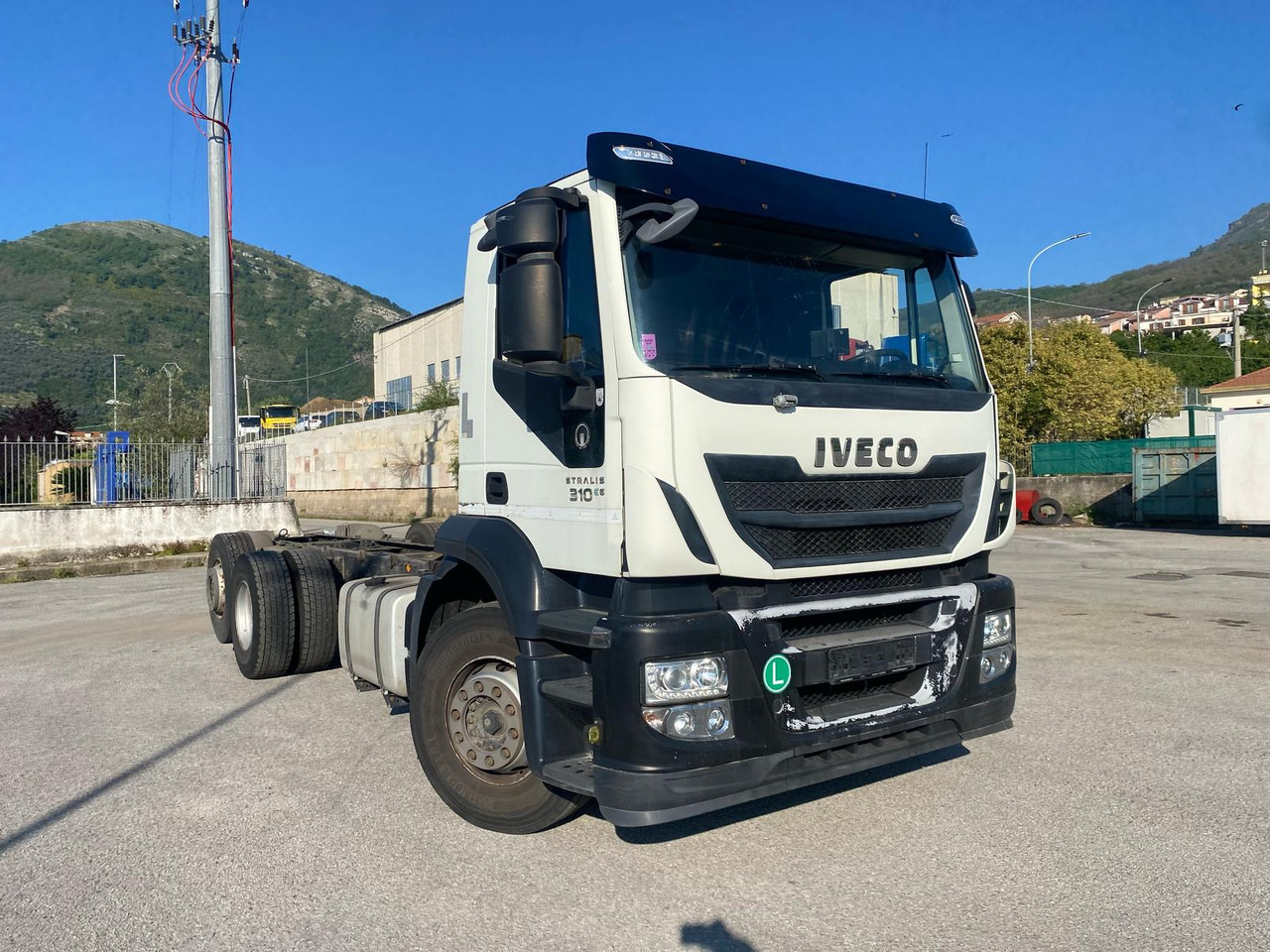IVECO STRALIS AD 260S31 - Camião chassi: foto 1 IVECO STRALIS AD 260S31 - Camião chassi: foto 1