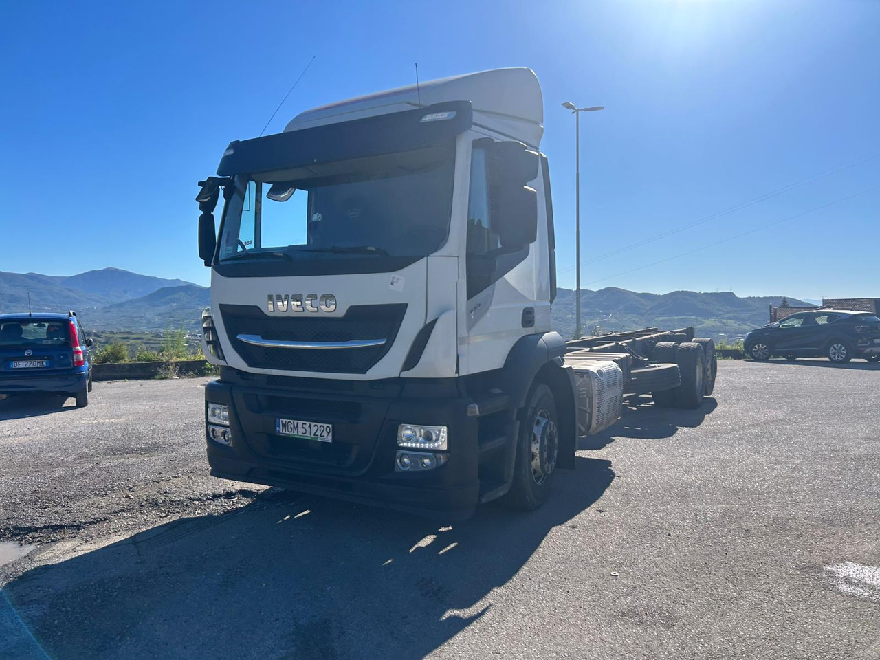 IVECO STRALIS AD 260S31 XP - Camião chassi: foto 4 IVECO STRALIS AD 260S31 XP - Camião chassi: foto 4