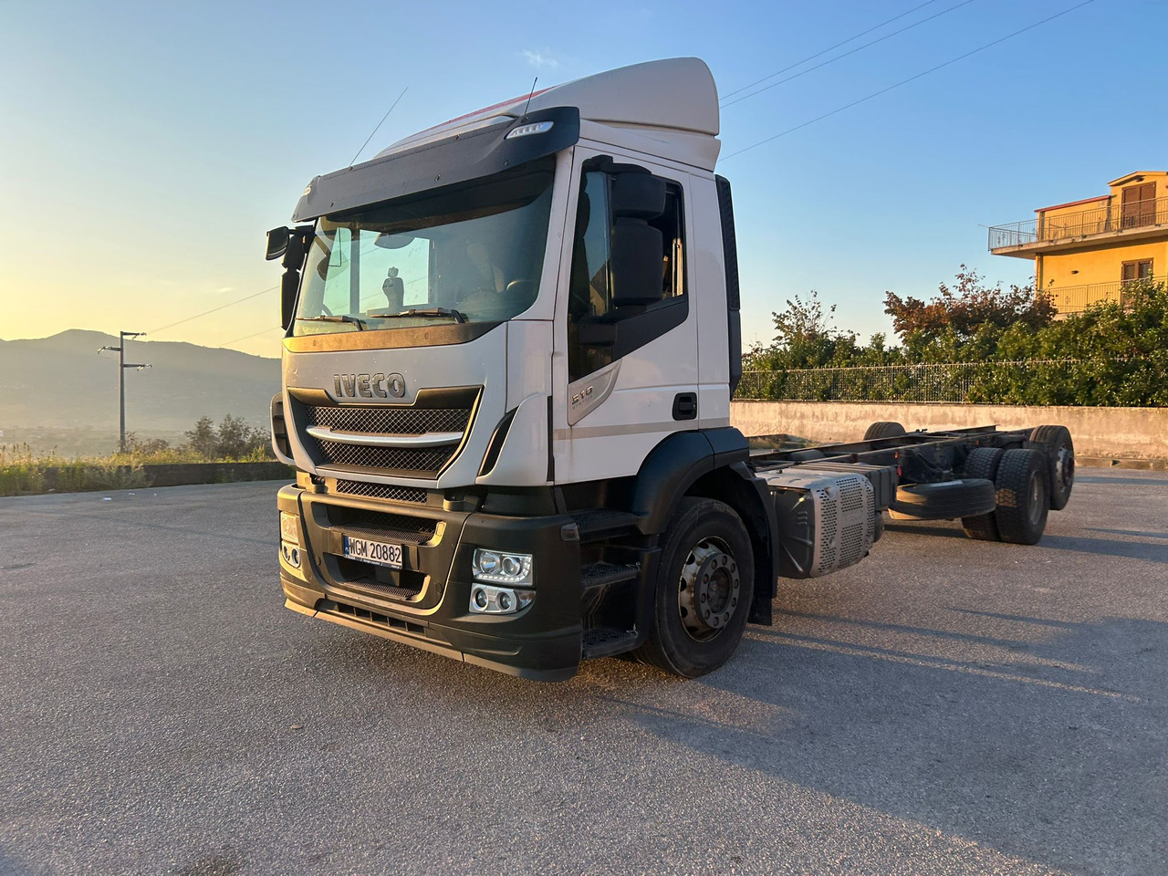 IVECO STRALIS AD 260S31 XP - Camião chassi: foto 5 IVECO STRALIS AD 260S31 XP - Camião chassi: foto 5