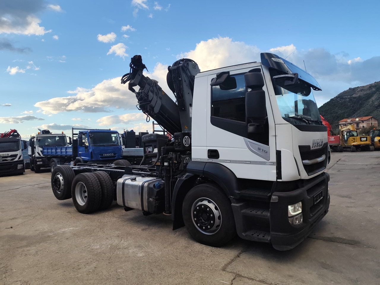 IVECO STRALIS AD 260S31 Y/P - Camião basculante, Camião grua: foto 2 IVECO STRALIS AD 260S31 Y/P - Camião basculante, Camião grua: foto 2