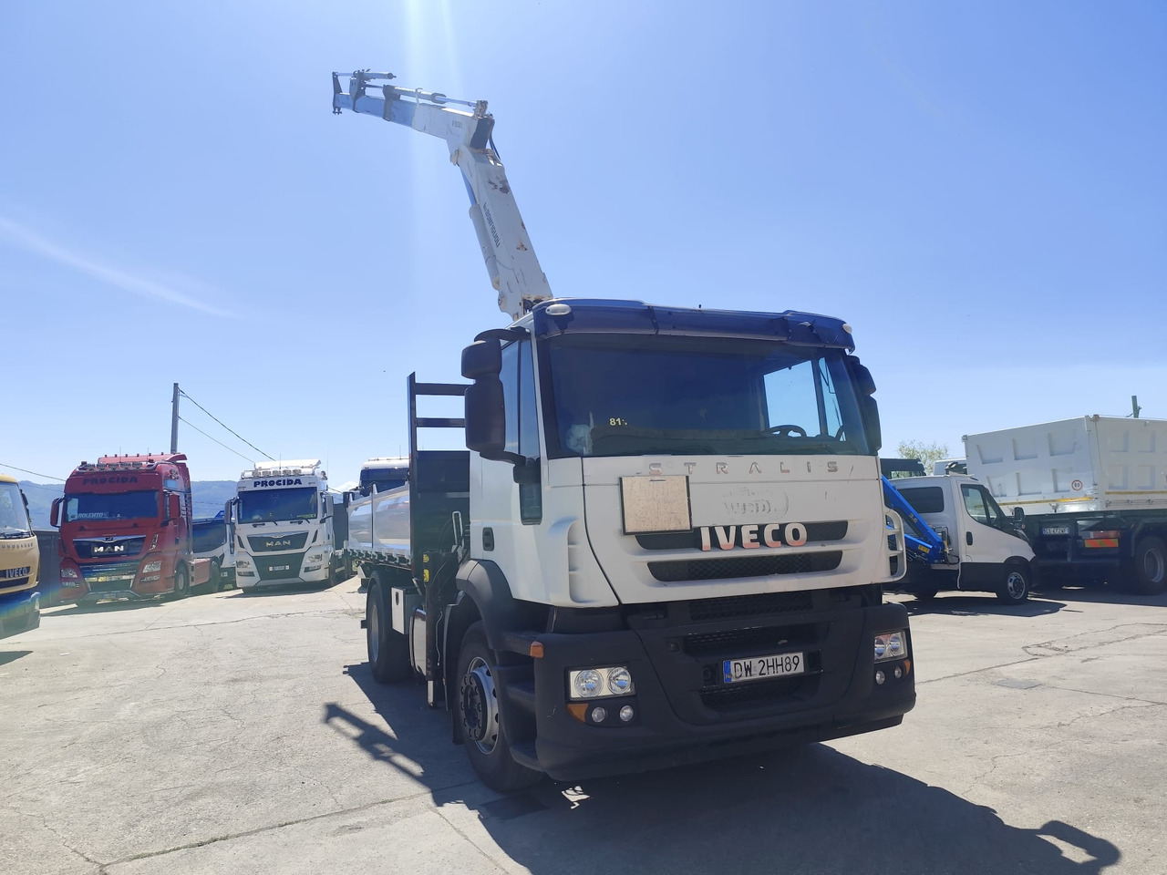 Camião grua IVECO STRALIS CUBE 190S33: foto 24
