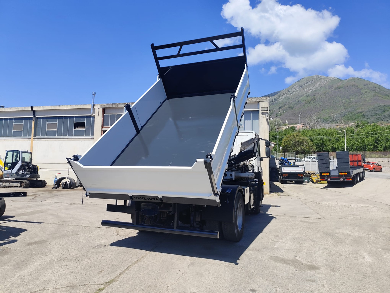 Camião grua IVECO STRALIS CUBE 190S33: foto 9