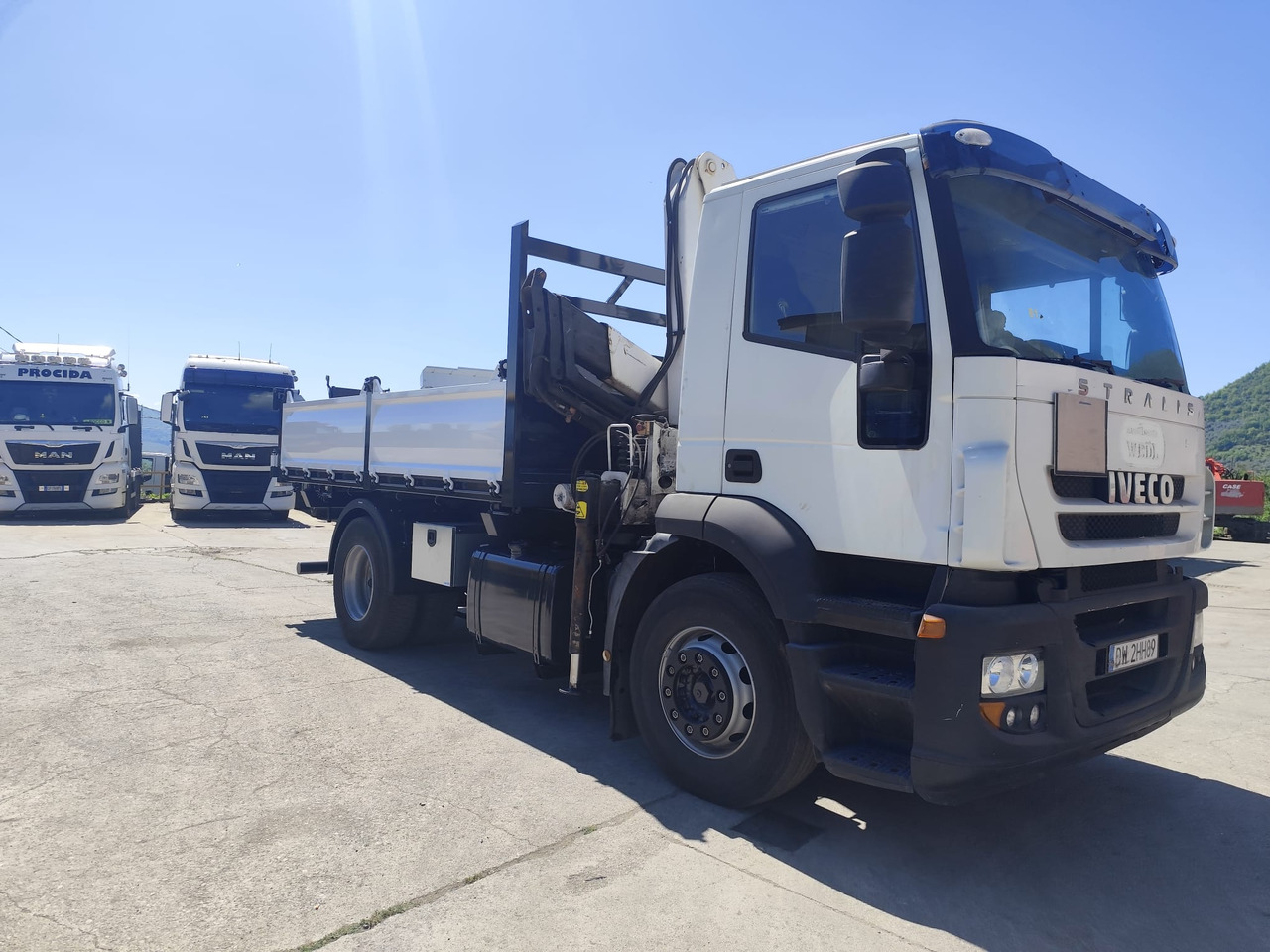 Camião grua IVECO STRALIS CUBE 190S33: foto 38