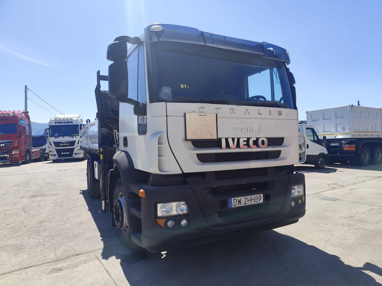 Camião grua IVECO STRALIS CUBE 190S33: foto 39