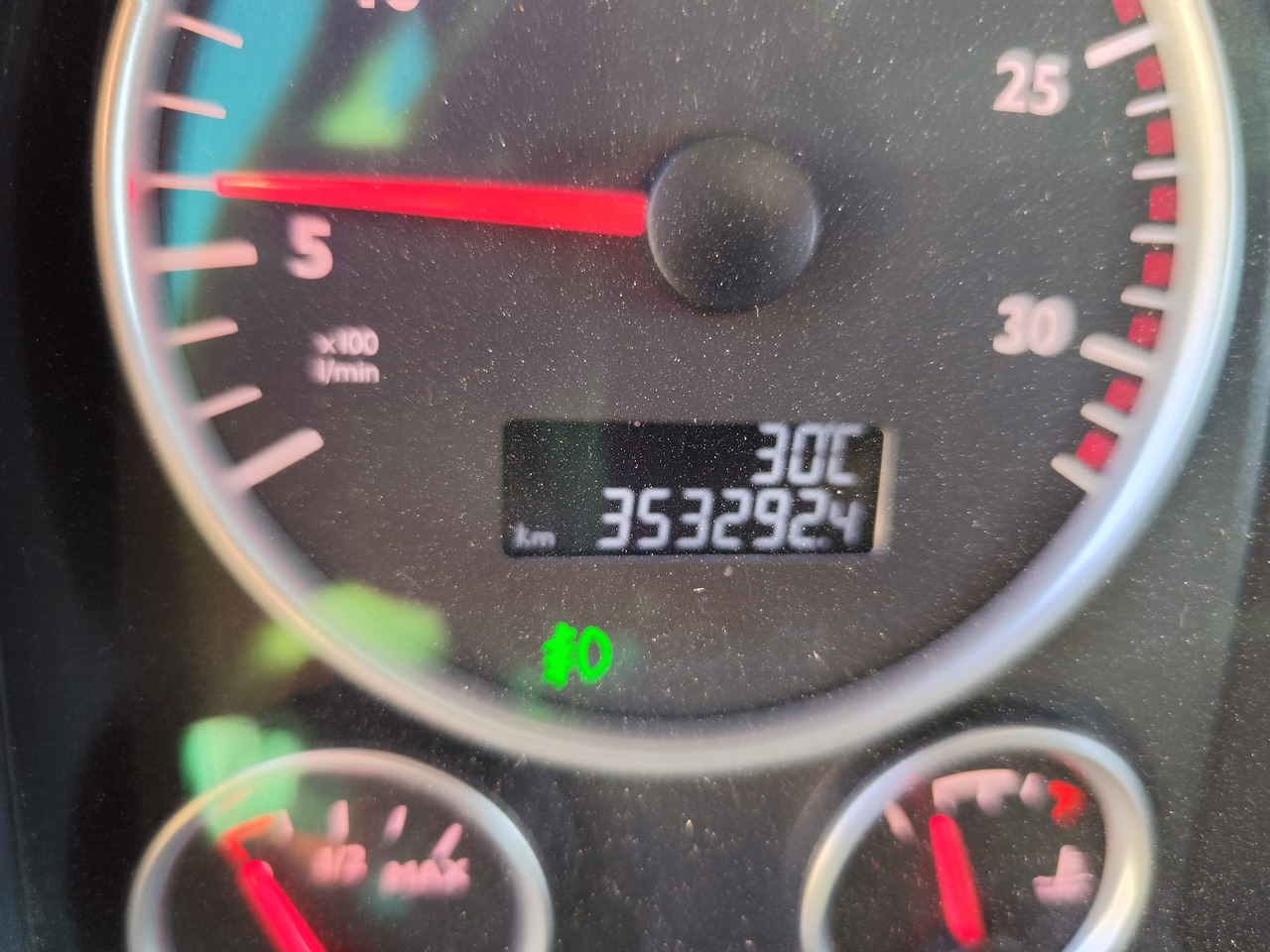 MAN TGS 35.480 - Camião de caixa aberta/ Plataforma: foto 4 MAN TGS 35.480 - Camião de caixa aberta/ Plataforma: foto 4