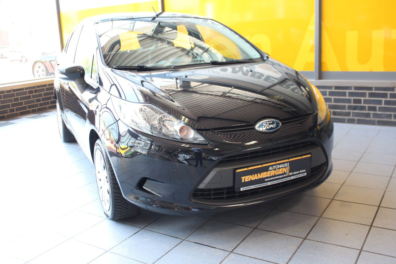 Ford Fiesta Trend Klima + Frontscheibenheizung 5Türer - Automóvel: foto 2 Ford Fiesta Trend Klima + Frontscheibenheizung 5Türer - Automóvel: foto 2