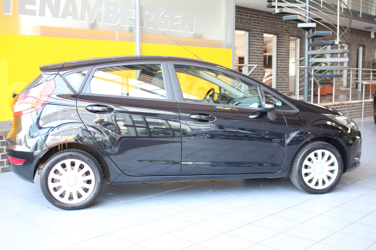 Ford Fiesta Trend Klima + Frontscheibenheizung 5Türer - Automóvel: foto 3 Ford Fiesta Trend Klima + Frontscheibenheizung 5Türer - Automóvel: foto 3