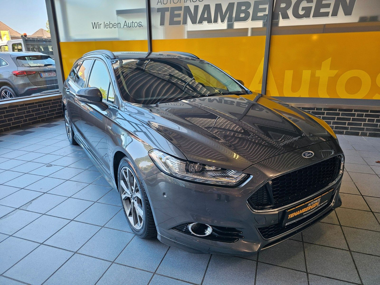 Ford Mondeo Turnier ST-Line LED Scheinwerfer - Automóvel: foto 2 Ford Mondeo Turnier ST-Line LED Scheinwerfer - Automóvel: foto 2