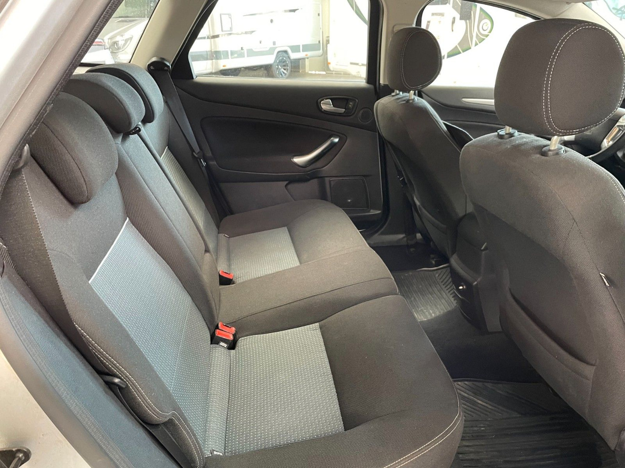 Automóvel Ford Mondeo Turnier Trend  / AHK / 8-fach Bereift: foto 9
