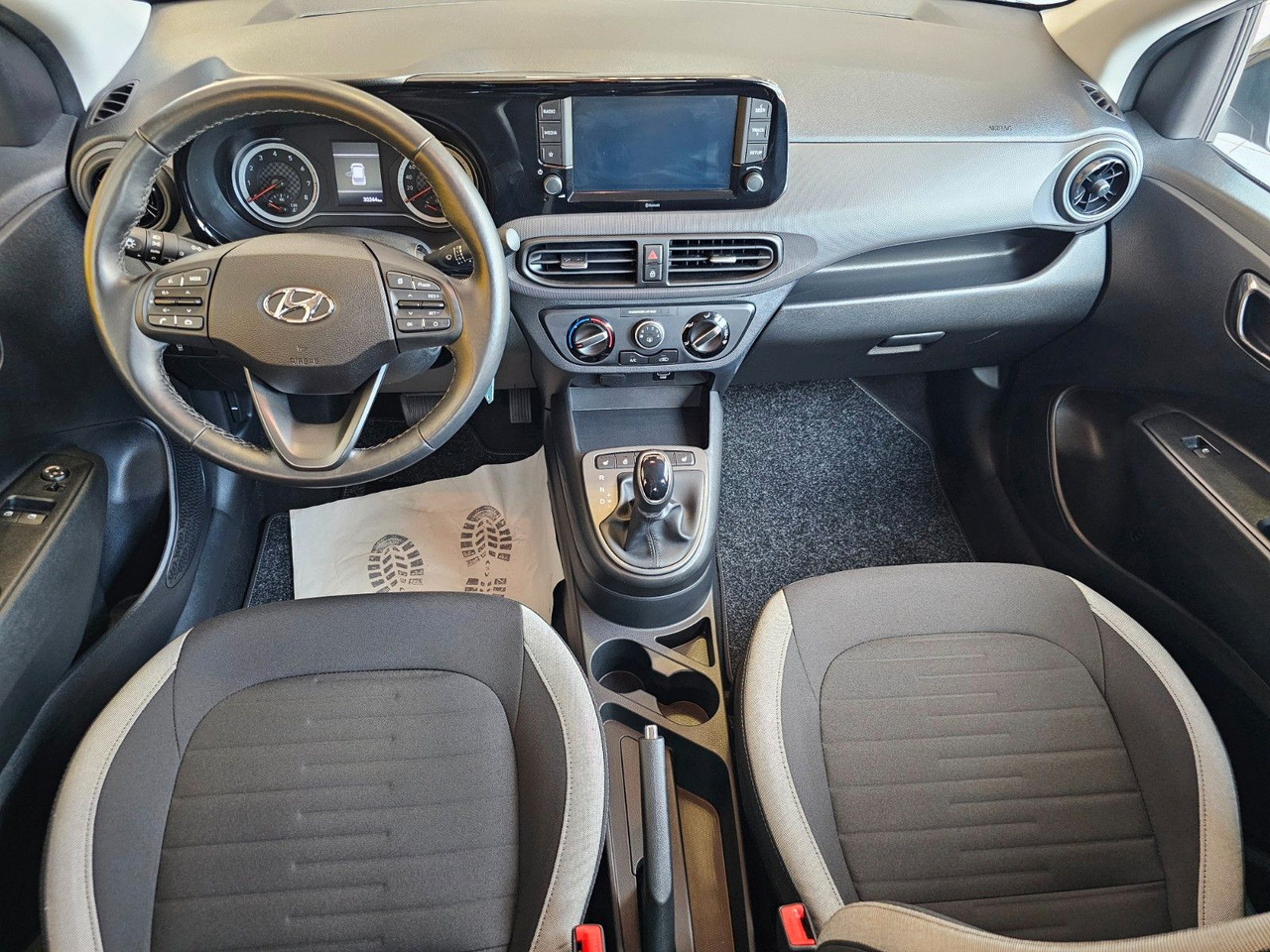Automóvel Hyundai i10 Trend AUTOMATIK SHZ PDC LenkrHzg DAB Spurhal: foto 7